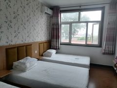 -北京龙庆四季香农家饭庄·灶台鱼·碳烤虹鳟鱼(龙庆峡店)