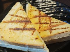 -曼听小寨海鲜烧烤·大连辣炒大王(盖州街店)