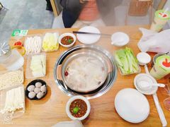 -椰椰榴椰子鸡·糟粕醋火锅(兴华南街店)