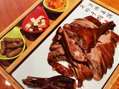 金牌小麻鸭-有红鸡毛店·川菜(建设路店)