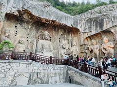 -龙门石窟