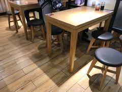 大堂-回味鸭血粉丝汤(新城市广场店)