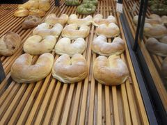-焙丽拾光(麦凯乐直营店)