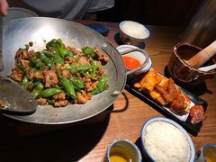 -老湘村·湖南土菜(天河维多利店)