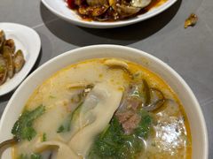 -郑享吃烧烤烩面(红专路店)