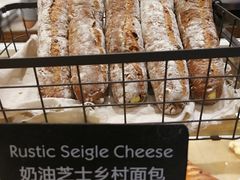 奶油芝士乡村面包-WHEAT&BAKER-麥(凯德来福士店)