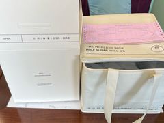 -半勺舒舒生日蛋糕店