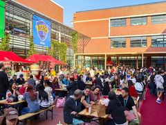 -上海德威外籍人员子女学校(浦东校区)