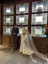 -雪中彩影婚纱摄影·微光艺术中心