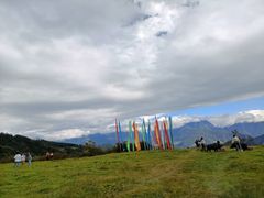 -硗碛藏寨·神木垒景区