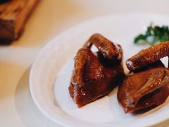玻璃脆皮乳鸽-利苑酒家(金宝店)