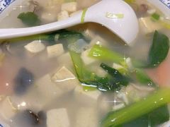 -宾朋海鲜特色美食餐厅·纯手工鲅鱼水饺(兴海路店)