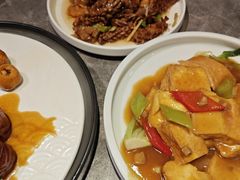 -闫府私房菜·老字号(恒隆店)