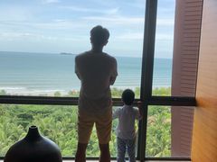 -三亚湾海居铂尔曼度假酒店