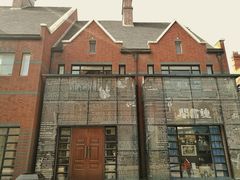 -钟书阁(松江泰晤士小镇店)