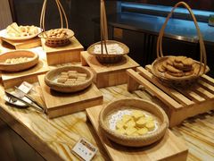 -西藏饭店·亚克·食光自助餐厅(文殊院店)