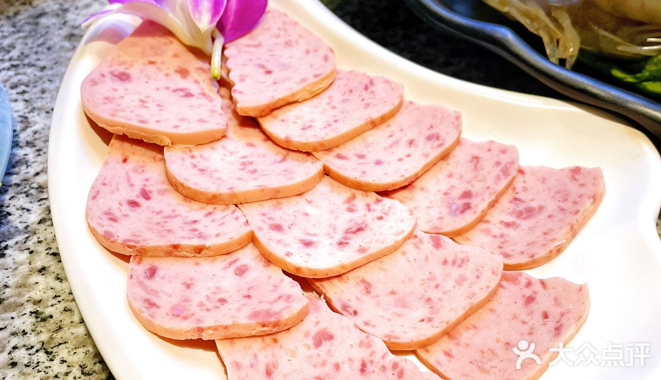 放肆吃鱼不长肉，鱼火锅鼻祖｜愚掌门