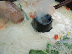 -飞虎过桥米线(翠湖店)