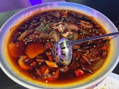 -粉墨特色菜·烧烤音乐酒馆