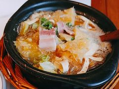 蟹粉三鲜砂锅-馋三尺蟹粉小笼(人民广场店)