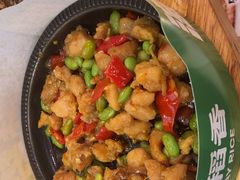 -谷田稻香·砂锅菜(川沙百联店)