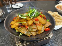干锅土豆片-湘肠香火锅店(团结湖店)