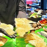 巨鹿路，暗黑系，明星私藏的DJ日料，太会玩