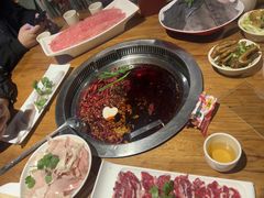 -城墙拐拐火锅(三峡广场黑金冠店)