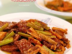 铁板牛仔骨-沙坪坝区稀饭村餐馆