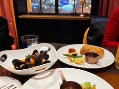 -YUE·6·西式融合餐厅(外滩六号店)