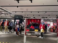 -米莱欧百货(吉利店)