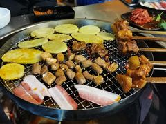 -彝人部落火盆烧烤(原内环足球场店)