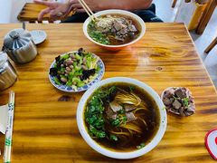 小碗加肉-老冯拉面羊棒骨(西宸广场店)