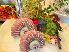 -茅草房·河畔园林火锅