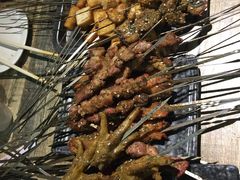 -郑享吃烧烤烩面(红专路店)