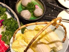 爆浆手打虾丸-捞王猪肚鸡火锅(财富中心店)