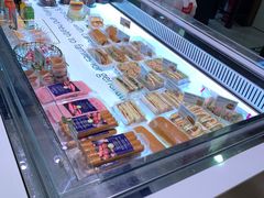 -PARIS BAGUETTE巴黎贝甜(周浦万达店)