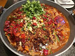 -万重锦·人文川菜馆(骡马市店)