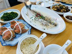 -品鲜村农家菜·阳澄湖大闸蟹(总店)