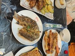 -亮亮烧烤(积玉桥总店)