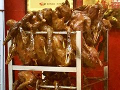 -王浩儿纪六孃甜皮鸭(乐山总店)