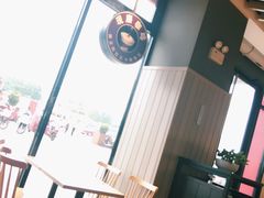 -肯德基(吴江万宝大润发店)