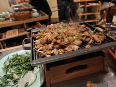 -潮界(LU·ONE凯德晶萃广场店)