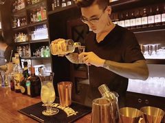 -OX BAR 拉培耶小镇(大连老街店)