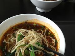 -秦云老太婆摊摊面(磁器口店)