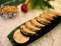 -HOMES上海本帮菜(襄阳公园店)