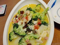 -新发现(宝山龙湖店)