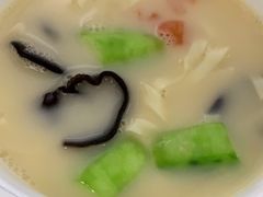 龙虾汤手工面-粤界(望京金辉店)