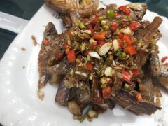 -大城·烧烤海鲜大排档(台东店)