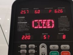 -银吉姆健身(恒隆馆)